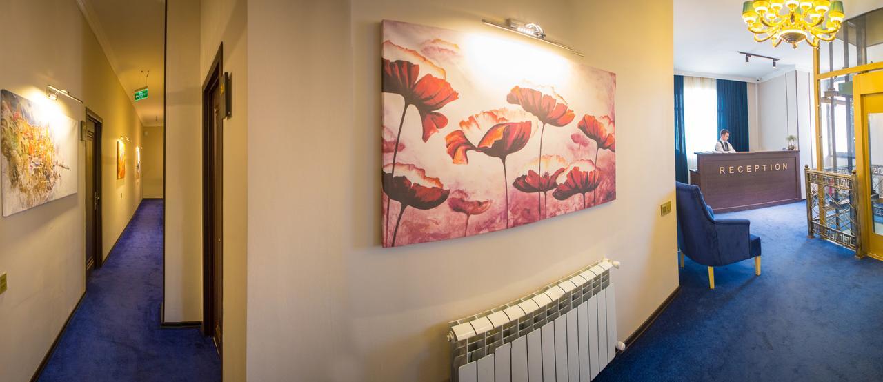 Viva Boutique Hotel Bakoe Buitenkant foto